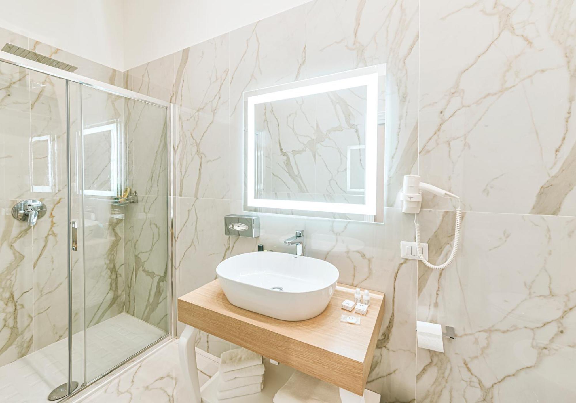 Gentile Suite & Spa Vomero Napoli Exterior foto